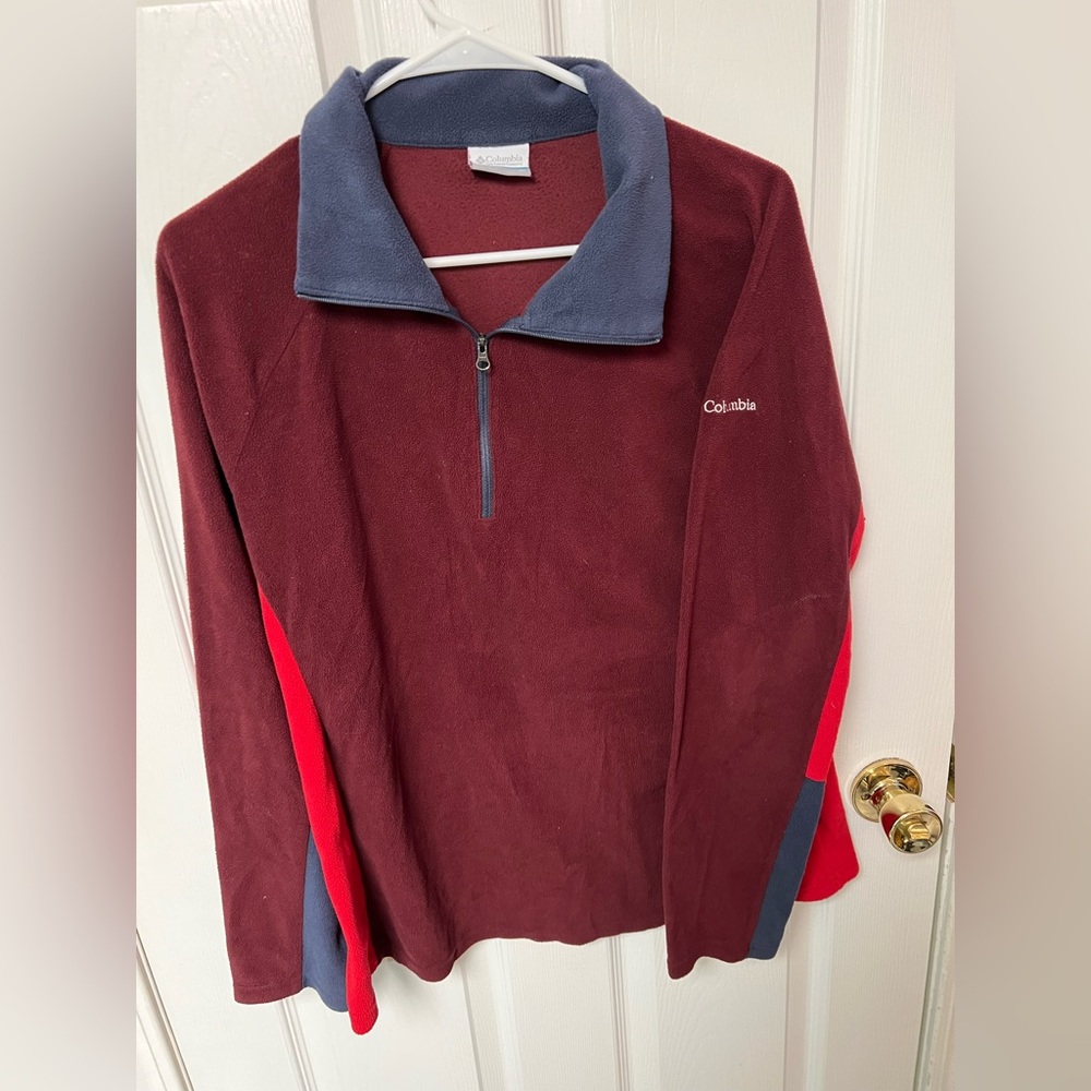 Columbia Sweatshirt